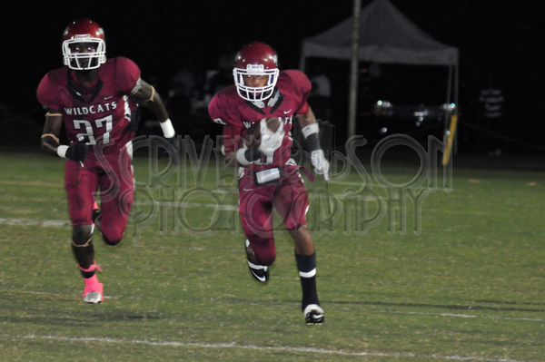 10-10 LHS vs. SPHS 020.JPG - SCRIVENER 300s #1